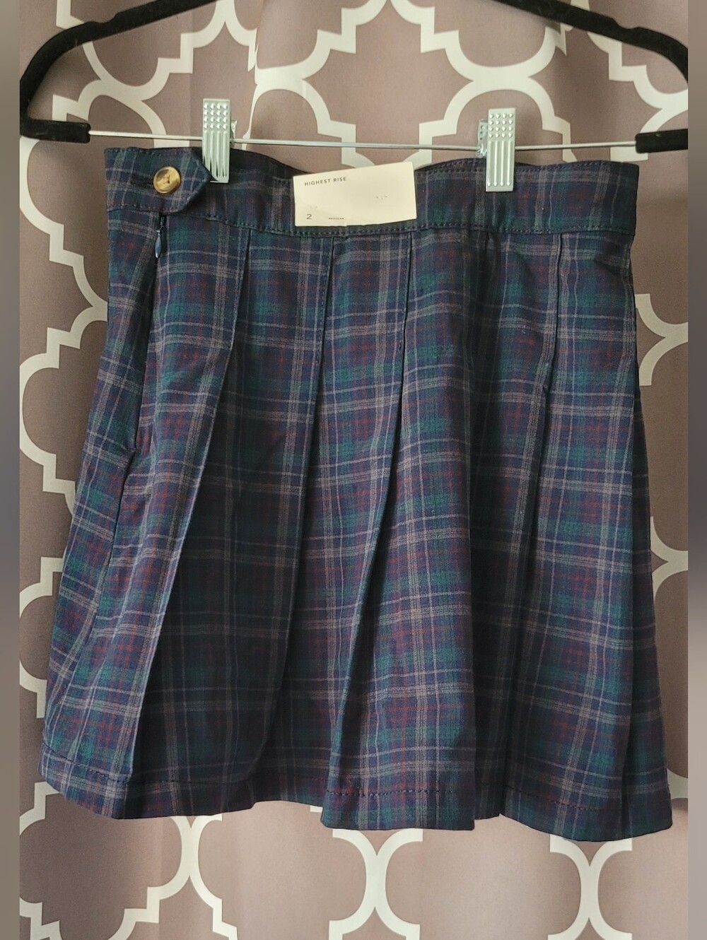 American Eagle Outfitters Navy and Green Plaid Pleated Mini Skirt
